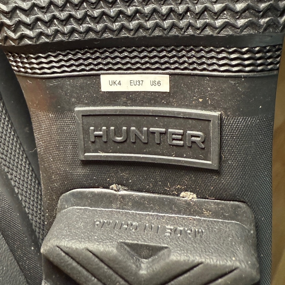 Hunter Original Insulated Fleece Chelsea Ankle Waterproof Rain Boots - Picture 7 of 9